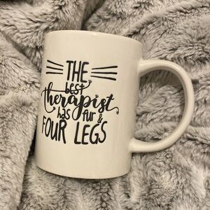 Cute mug! “The best therapist has fur & four legs”.